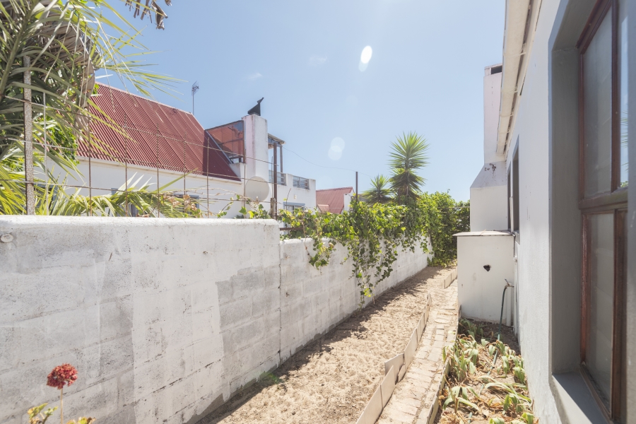 2 Bedroom Property for Sale in Skiathos Western Cape